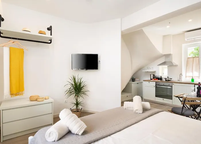 Kamara Old Town アパート