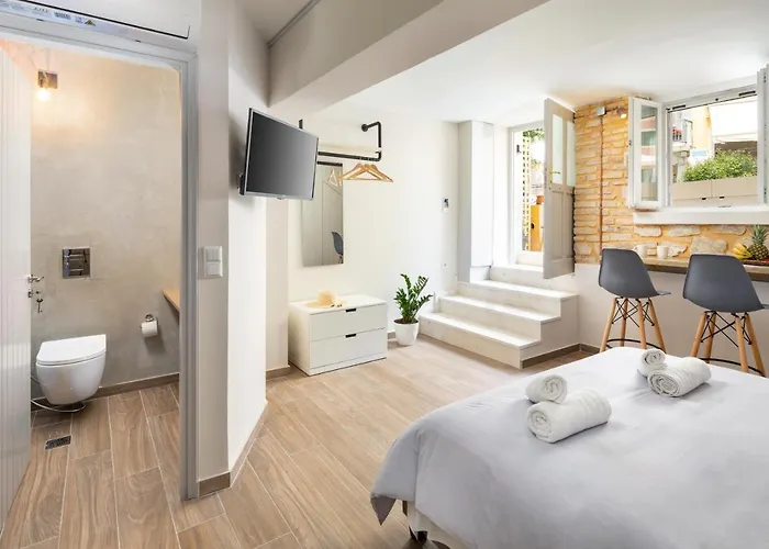 Kamara Old Town * Corfu (city)